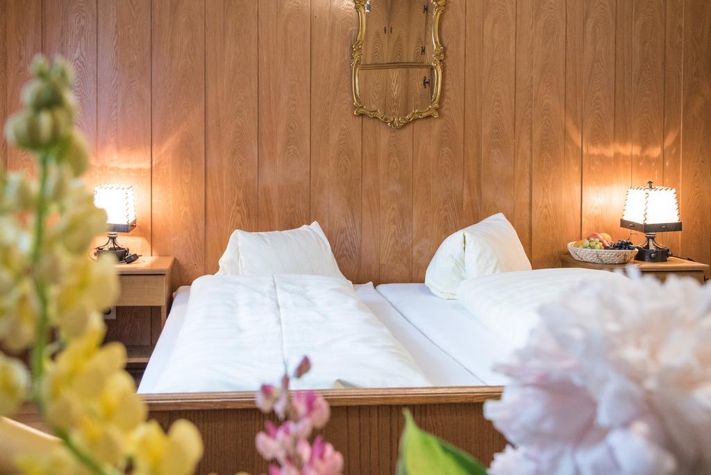 Hotel Post Großkirchheim Εξωτερικό φωτογραφία