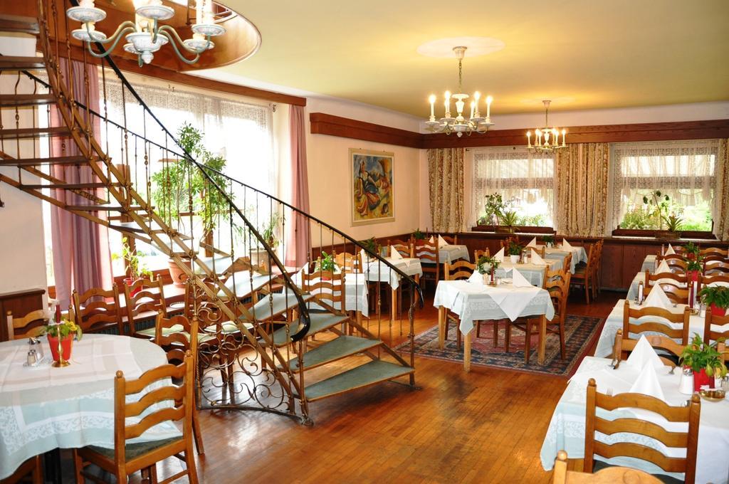 Hotel Post Großkirchheim Εξωτερικό φωτογραφία